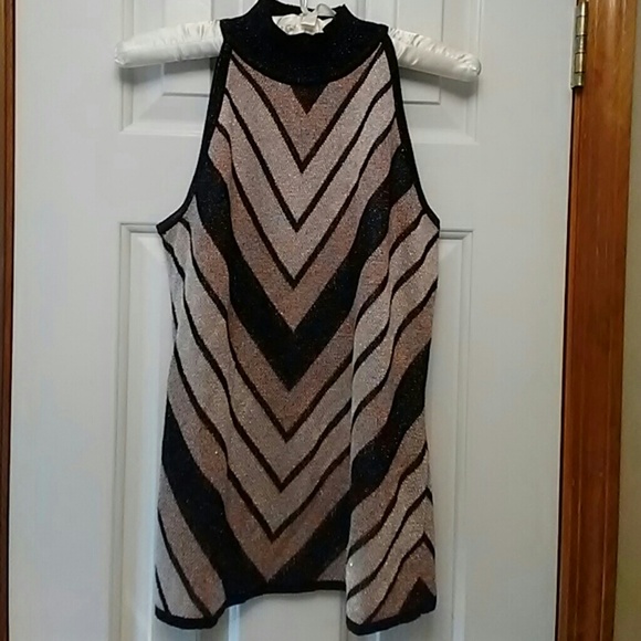 Chevron Sweater Shell - Picture 2 of 3